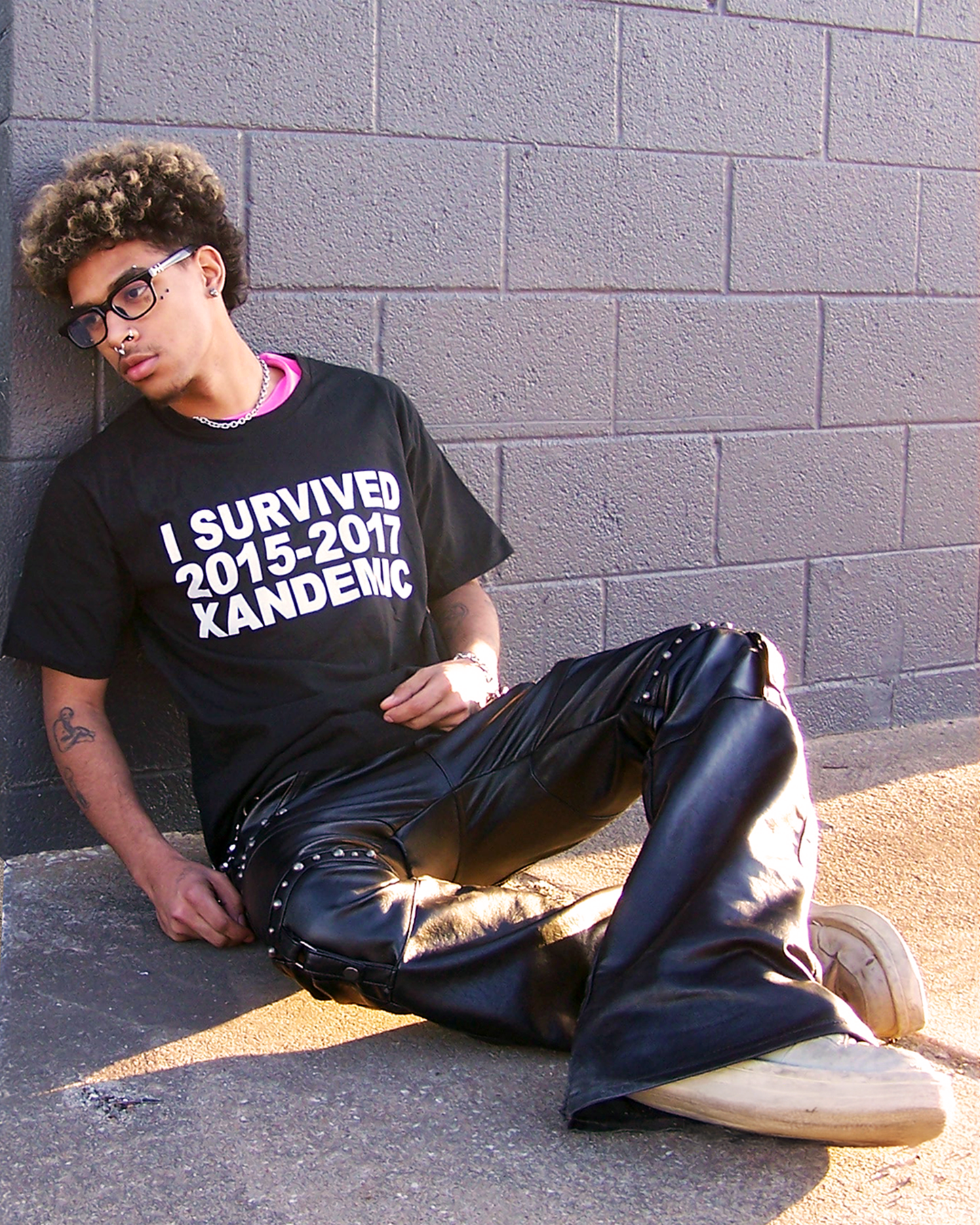 WHITE XANDEMIC SHIRT