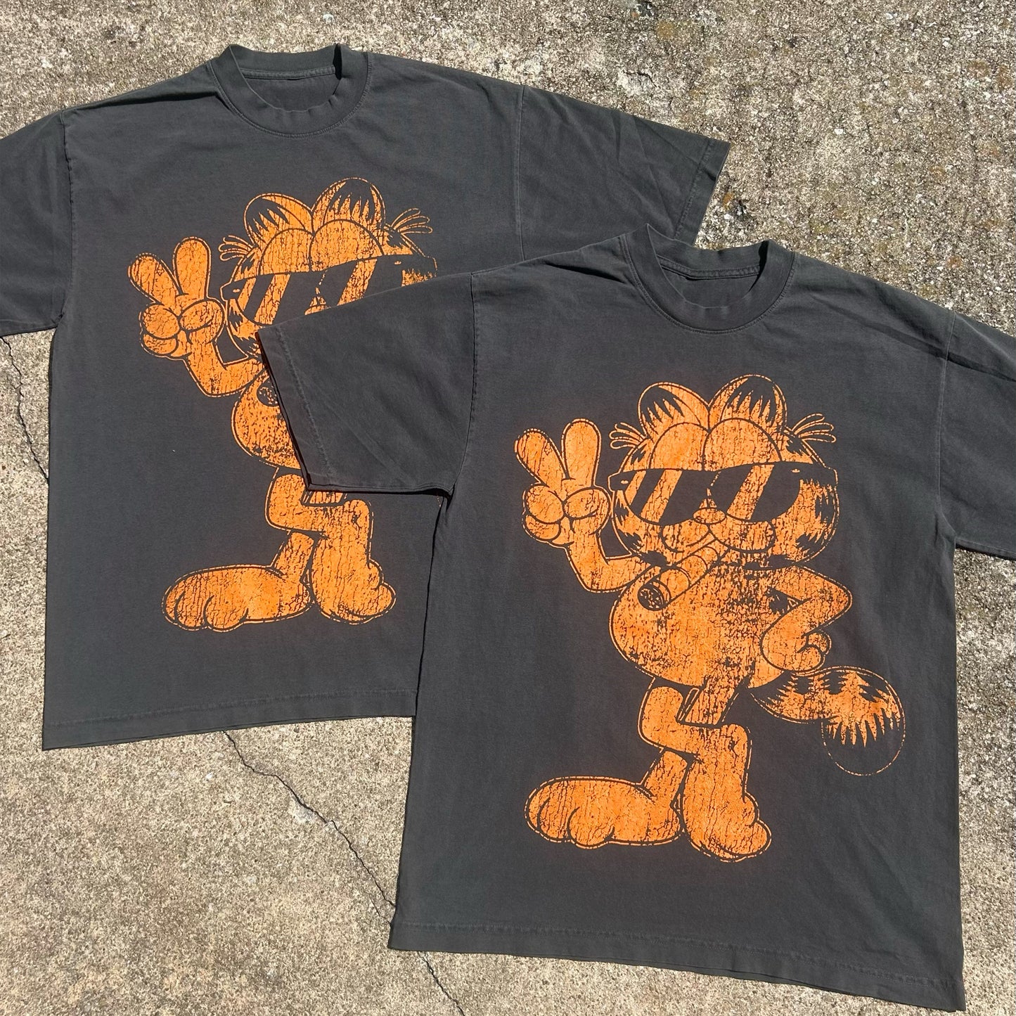 "orange cat tee" screen print heavyweight tee (washed black)