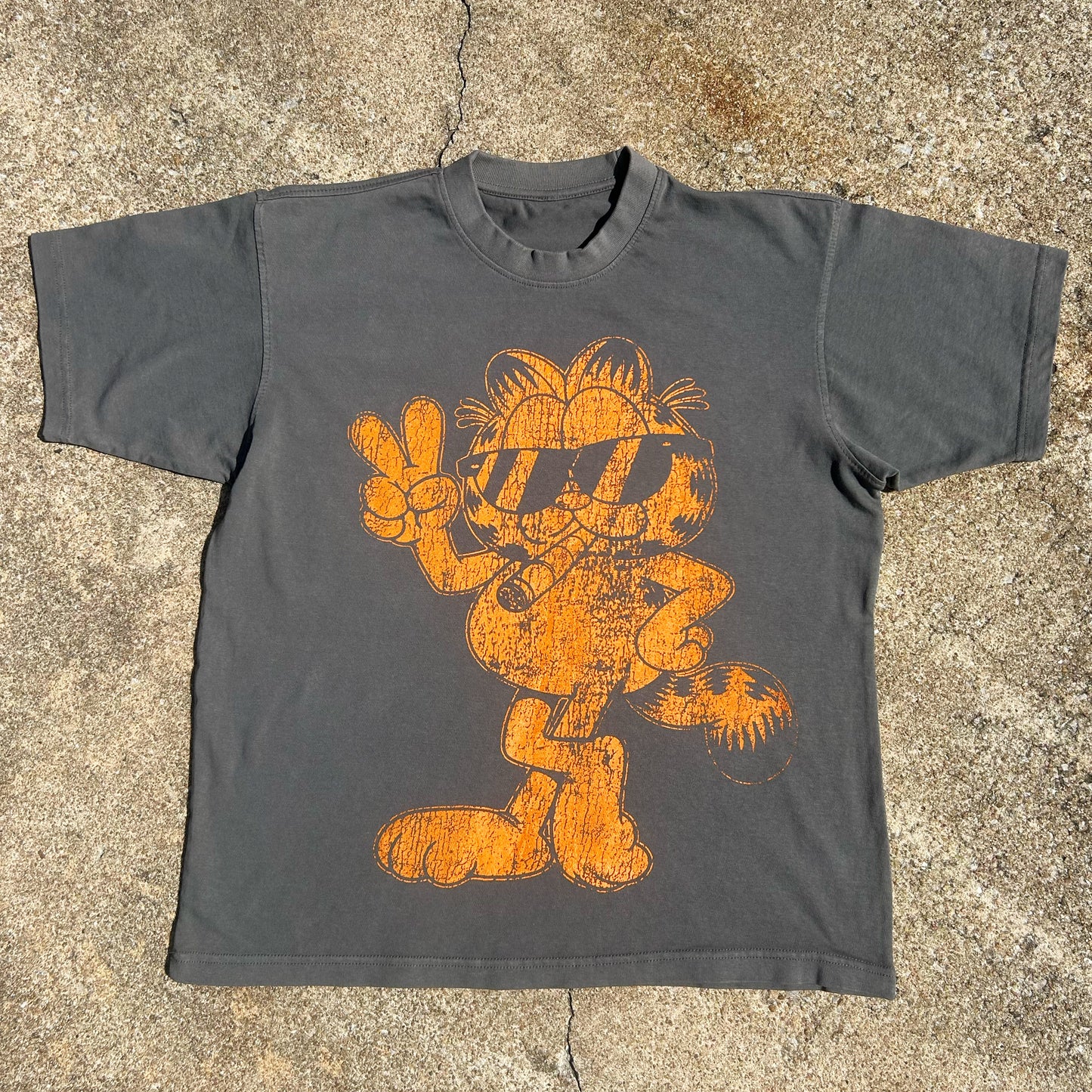 "orange cat tee" heavyweight  screen print shirt (stone GREY)